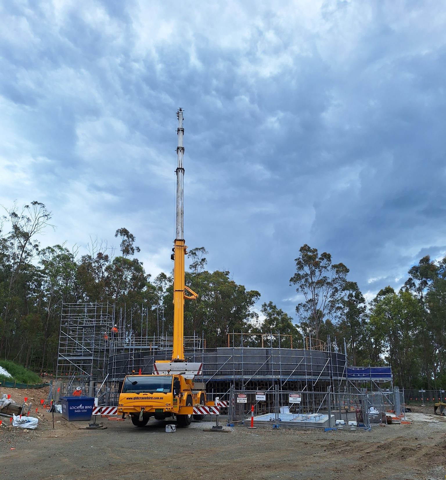 Slew Crane Setup